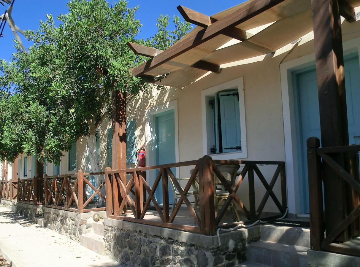 Santorini Camping & Hostel Fira  Exterior photo