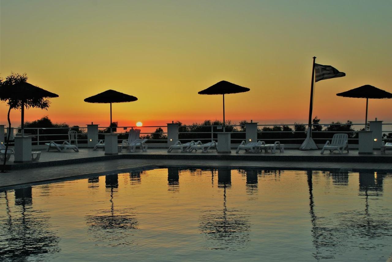 Santorini Camping & Hostel Fira  Exterior photo